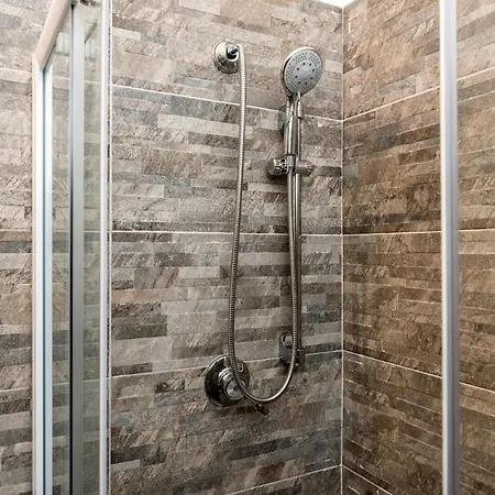 Apartman Design Moderno Nel Centro Di Santa Teresa Santa Teresa Gallura